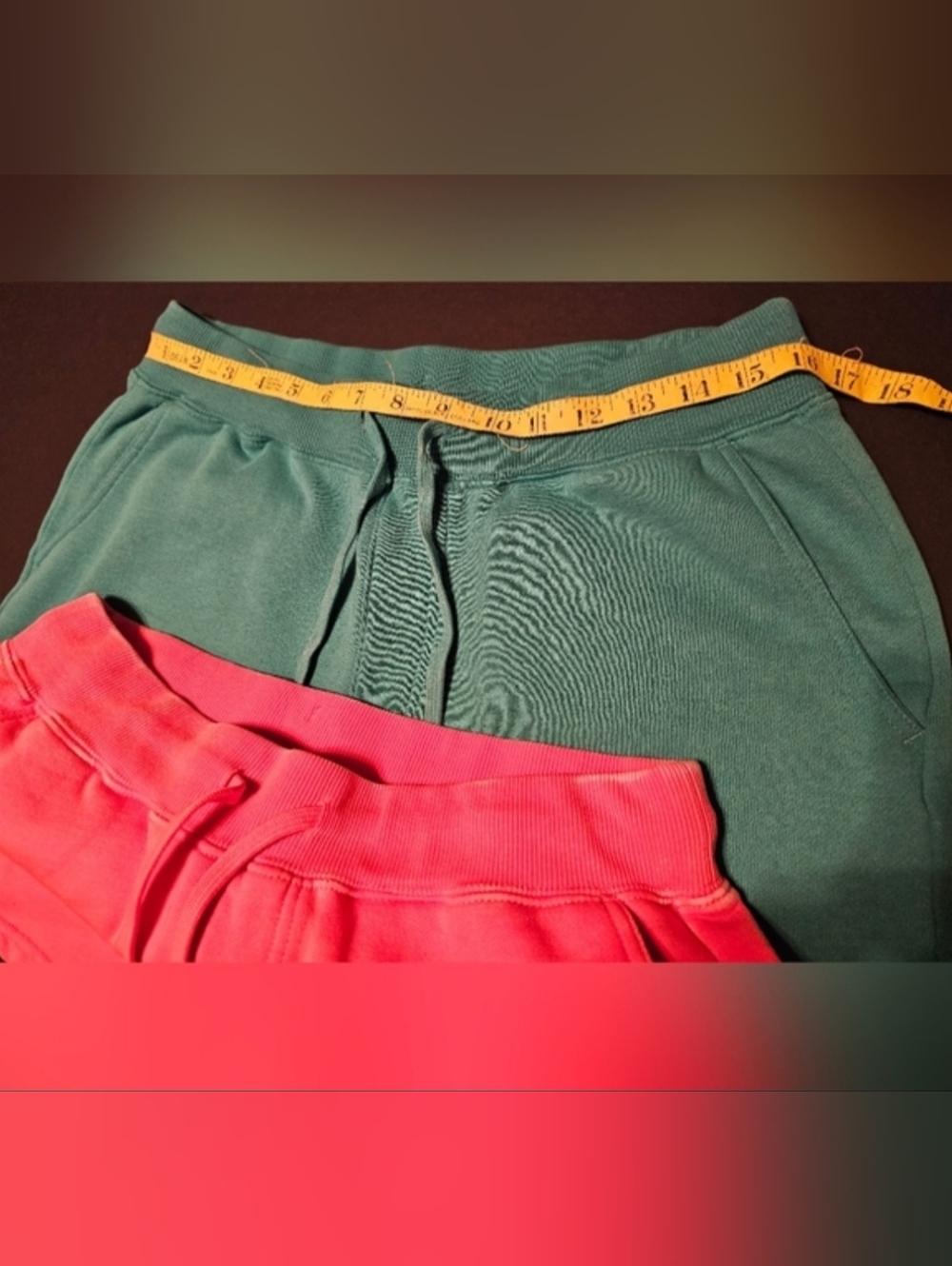 2pr Men's Athletic Shorts in Coral
